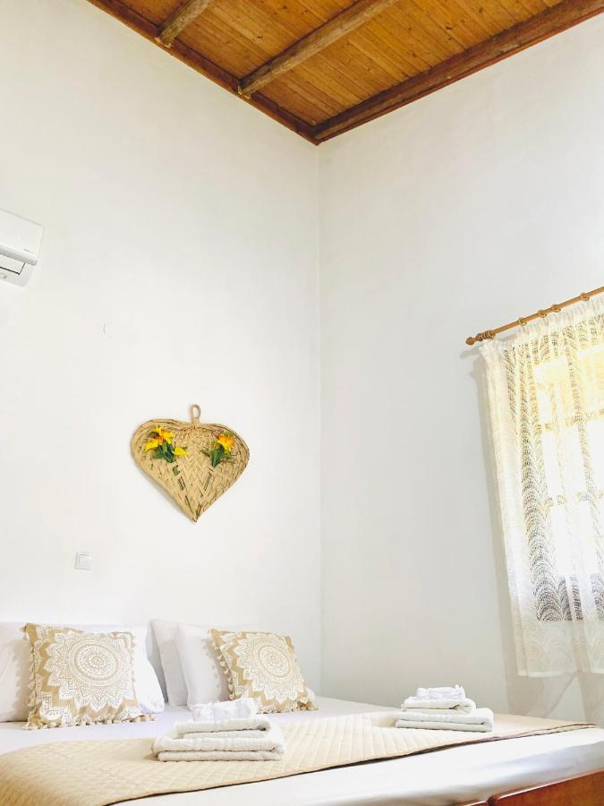 Thanos Rooms อาร์ริลลาส ภายนอก รูปภาพ